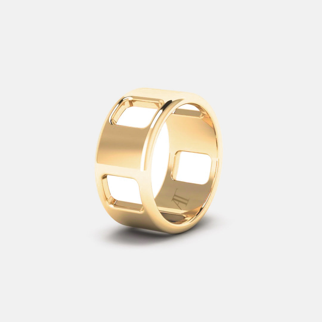 PAVE AJOURE RING, LARGE MODEL - Yellow gold