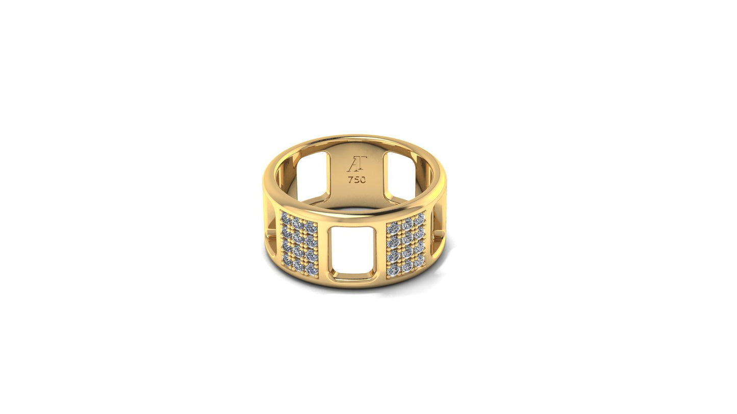 Pavé Ajouré Ring in Yellow Gold with Diamonds